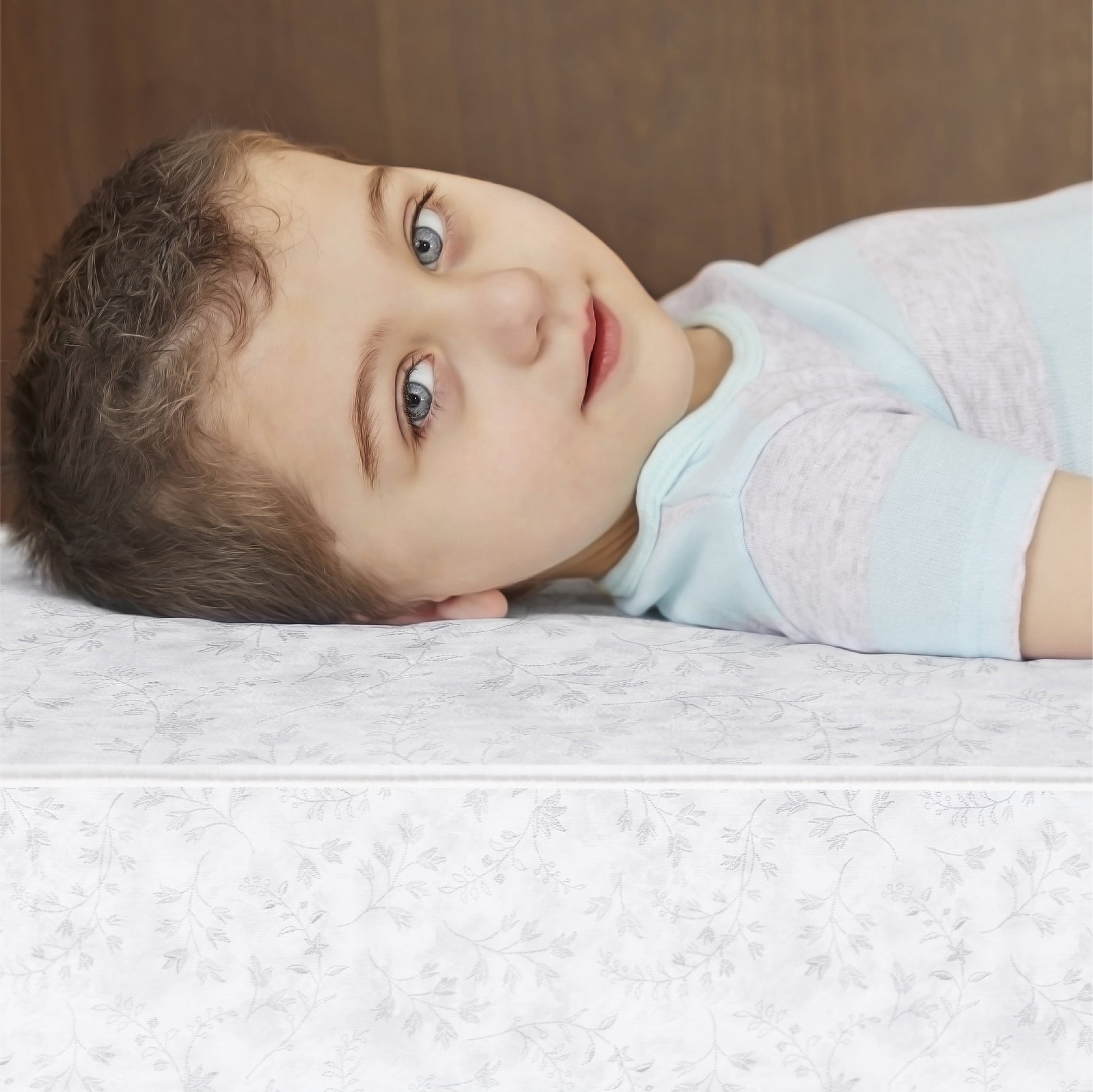 on Me Twinkle 5 88 Coil Crib and Toddler Mattress. Morning Mist Floral. Greenguard Gold Certified - Product image 5